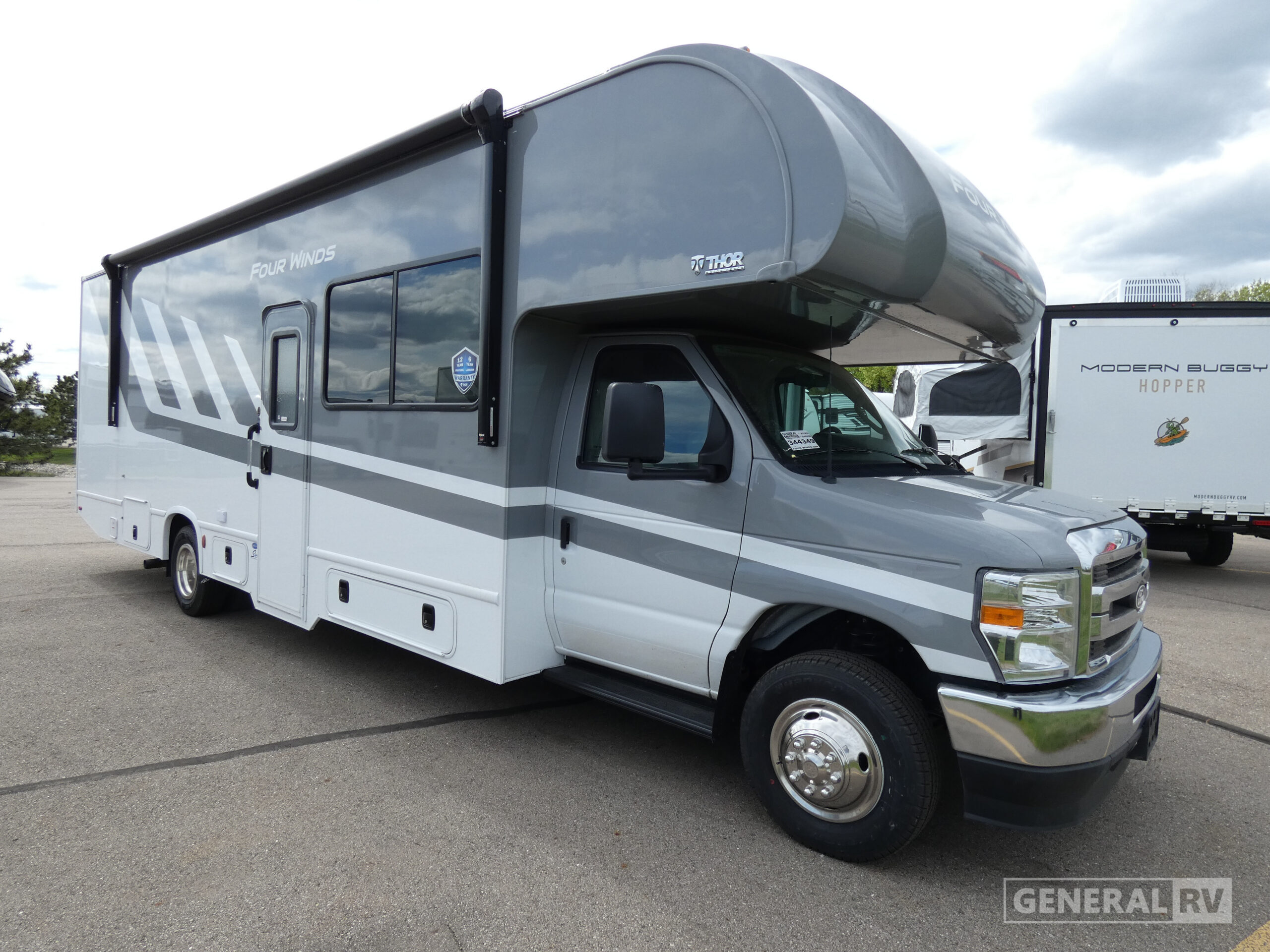 2026 Thor Motor Coach FOUR WINDS 29K in brownstown MI