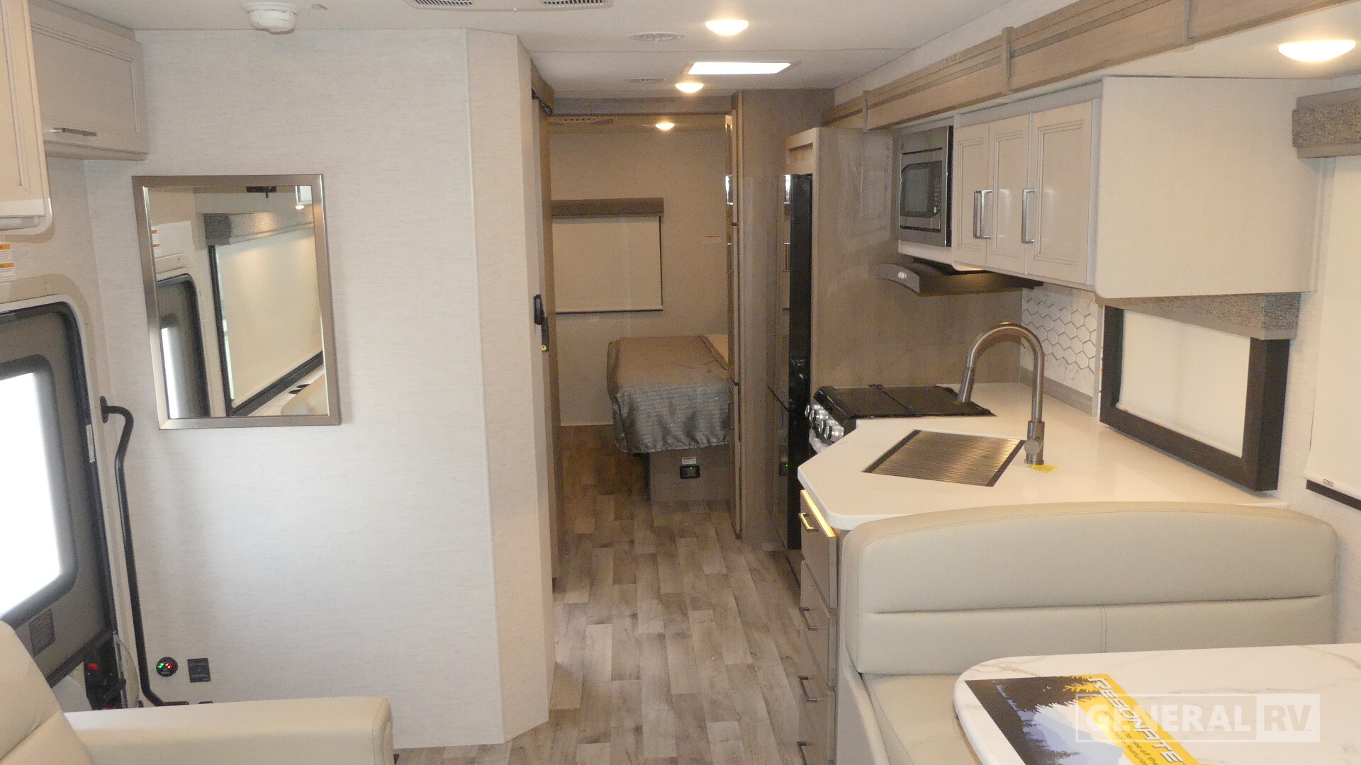 2026 Thor Motor Coach RESONATE 30C in ashland VA