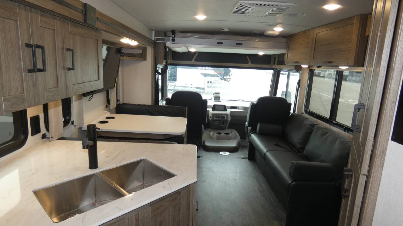 A photo of this 2025 Winnebago SUNSTAR 33K