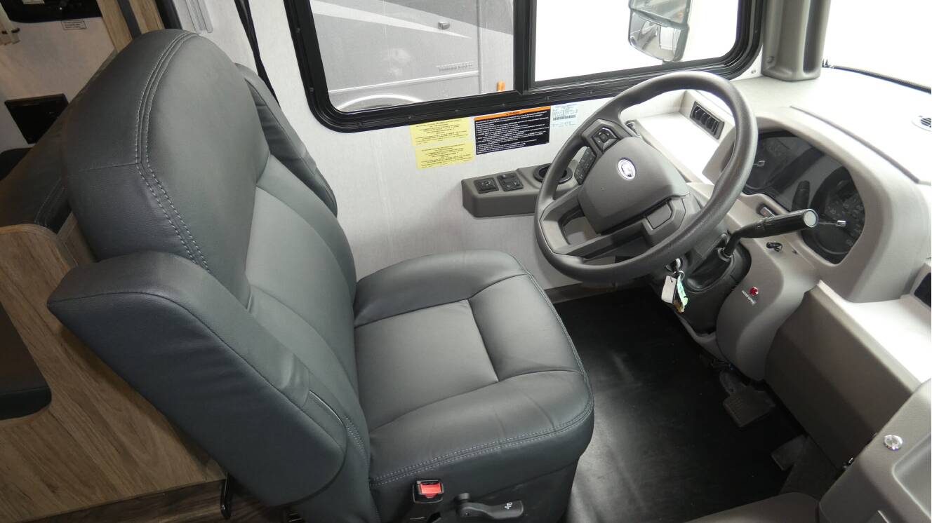 A photo of this 2025 Winnebago SUNSTAR 33K
