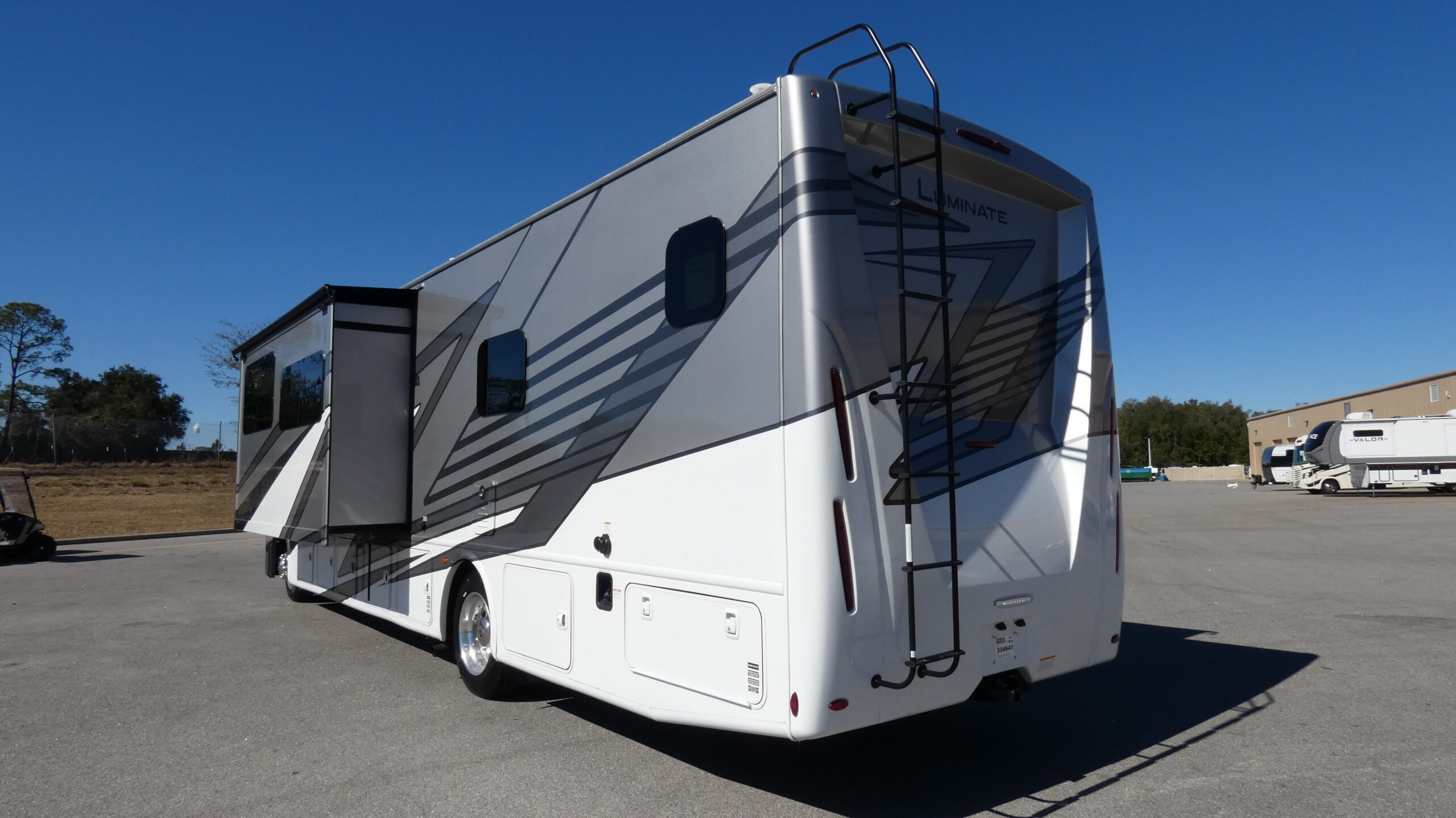 2026 Thor Motor Coach LUMINATE GG35 in north canton OH