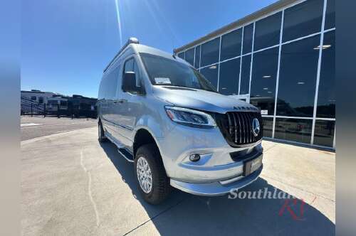 2026 Airstream INTERSTATE 19 Tommy Bahama in richmond hill GA