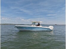 Boston Whaler 330 Outrage Review image