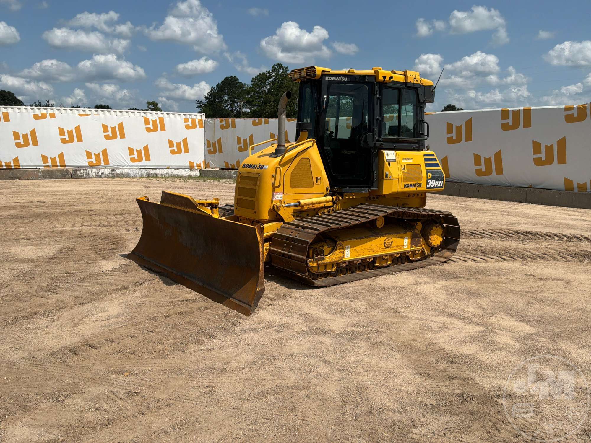 2020 KOMATSU D39PXI-24 in Brooklyn, MS