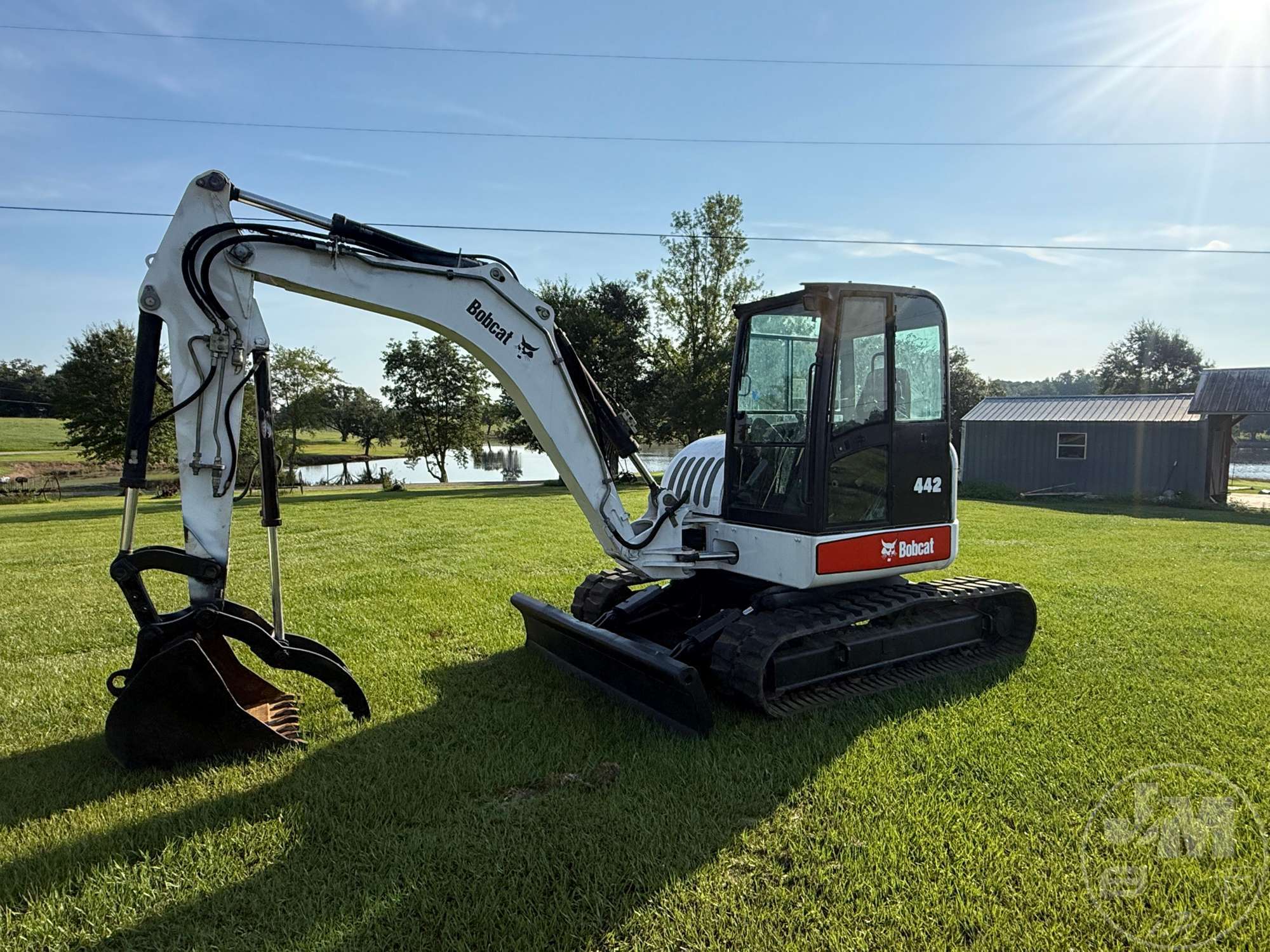 2008 BOBCAT 442 in Brooklyn, MS