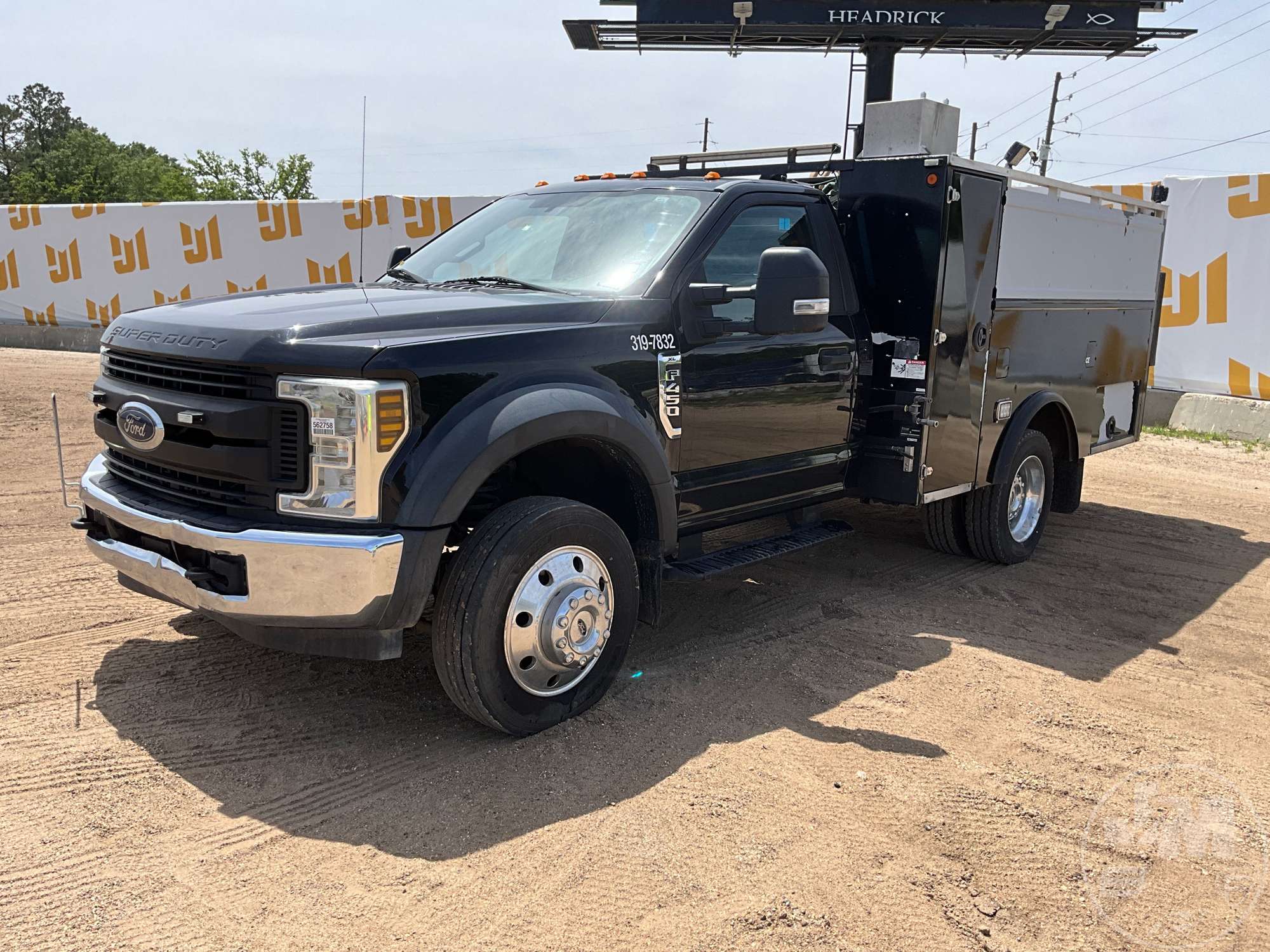2019 FORD F-450 XL in Brooklyn, MS
