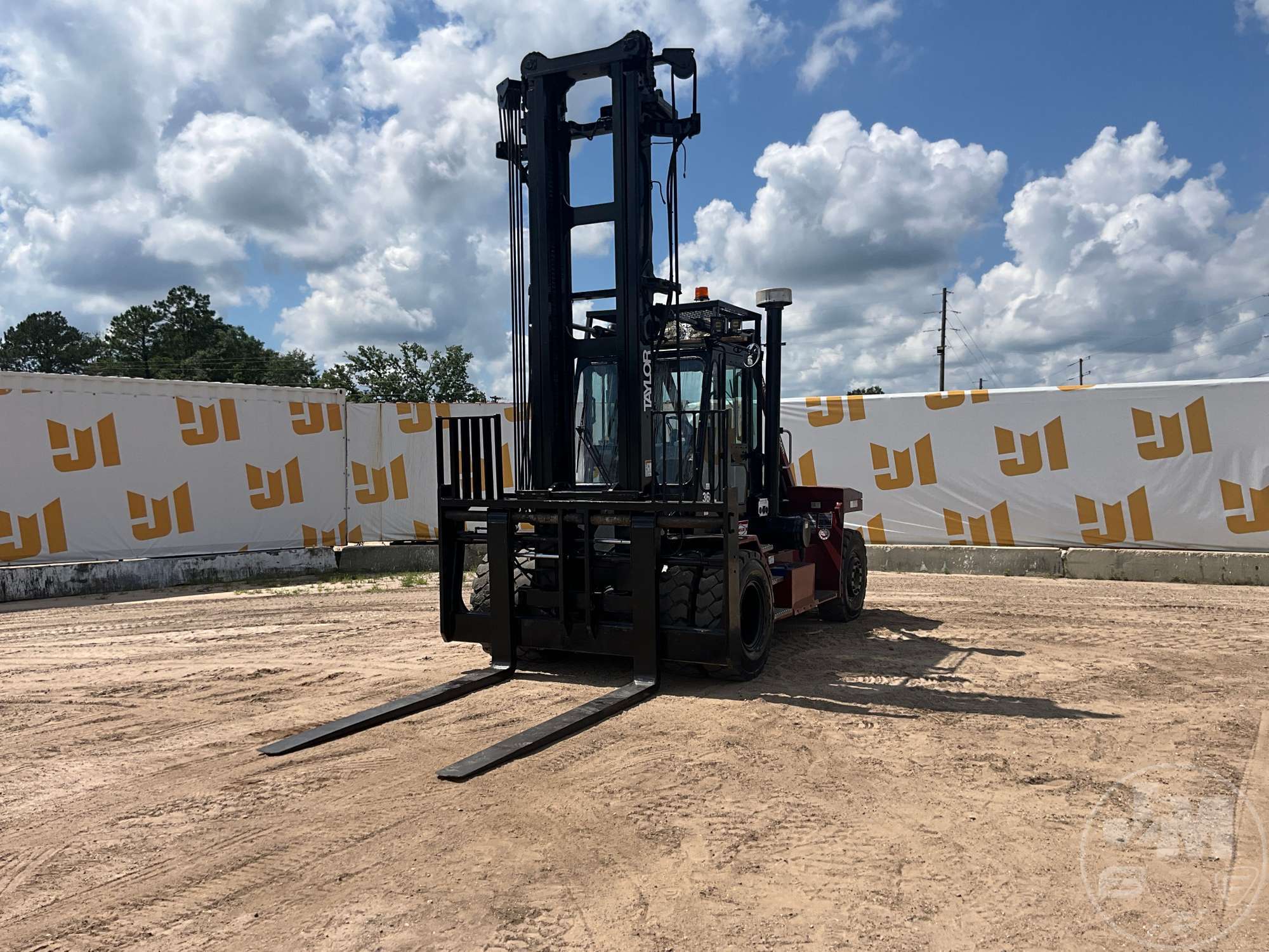 2019 TAYLOR X360L BIG RED in Brooklyn, MS