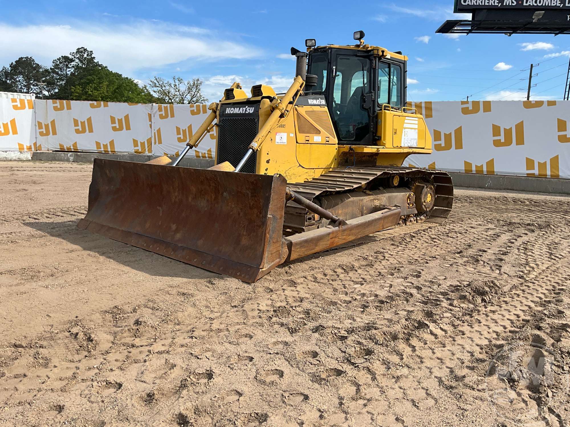 2011 KOMATSU D65PX-16 in Brooklyn, MS