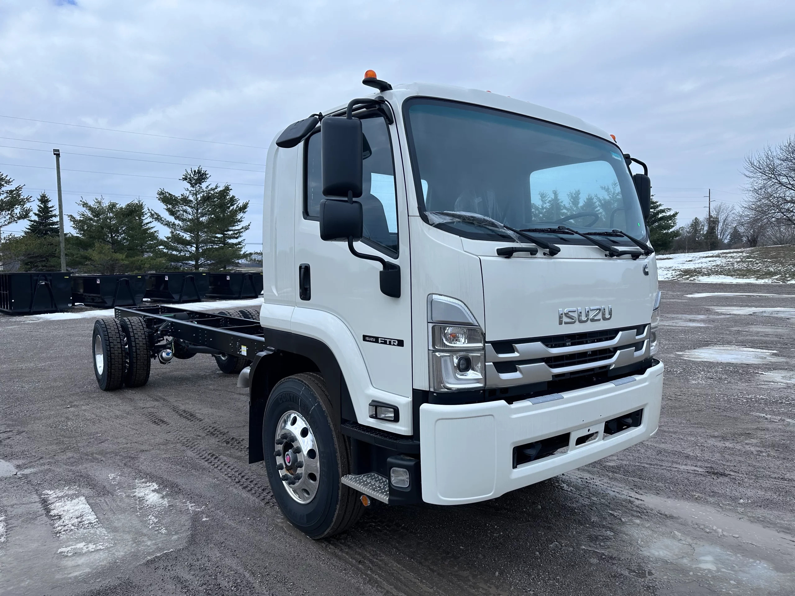 2025 ISUZU FTR in Clare, MI