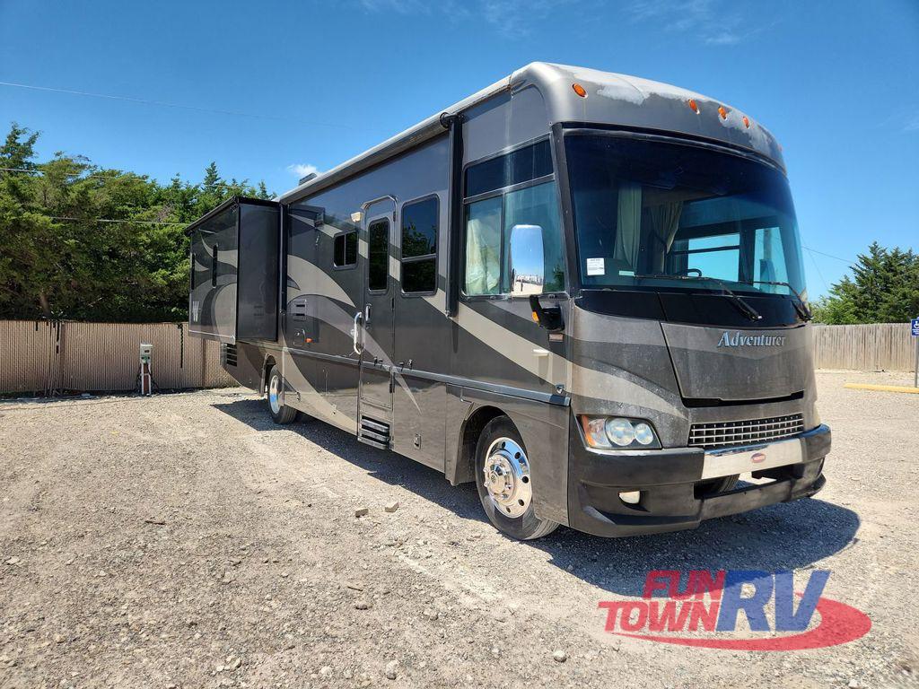 2008 Winnebago Adventurer 35L in cleburne TX