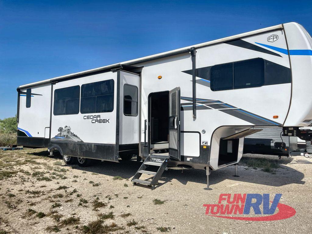 2025 Forest River Rv Cedar Creek 381MUD in san angelo TX