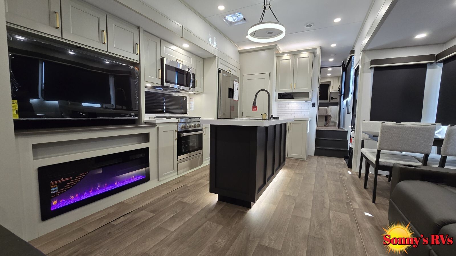 View more photos of this listing
