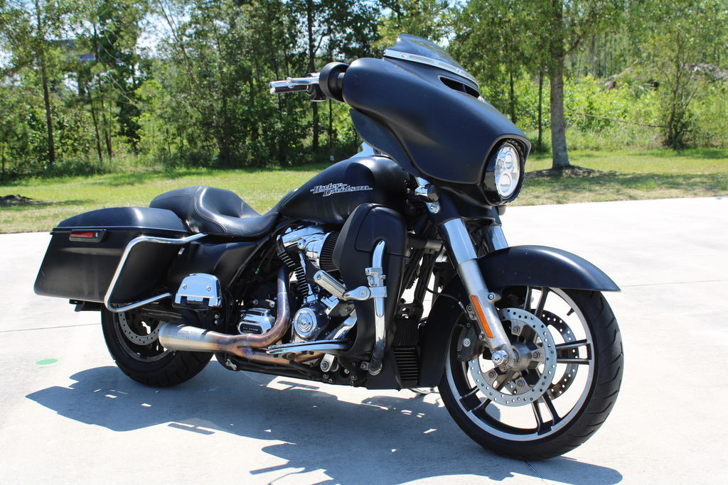 2017 Harley-Davidson® FLHXS - Street Glide® Special SPECIAL in Savannah, GA