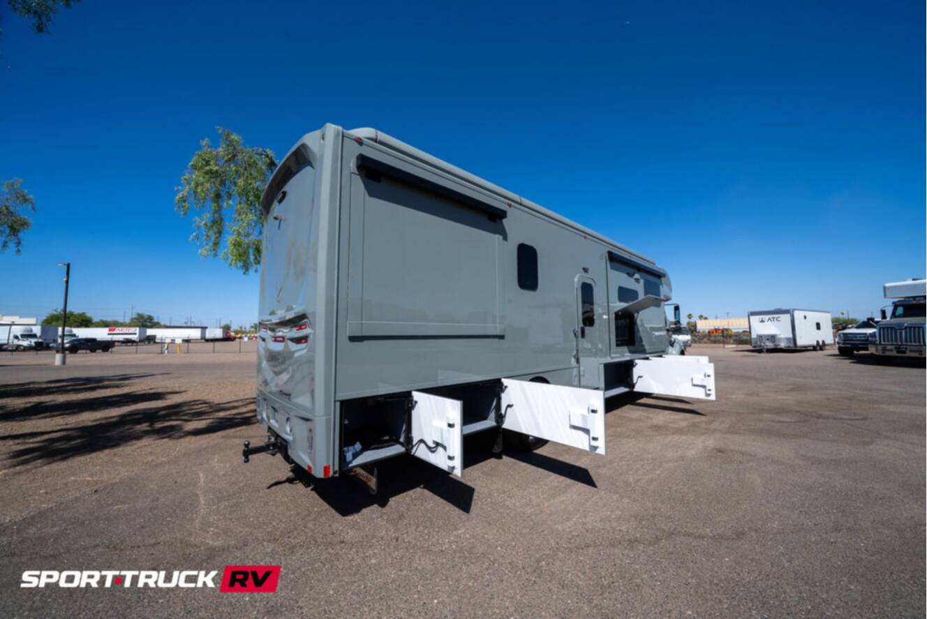 A photo of this 2026 Renegade Verona LE 40LTS