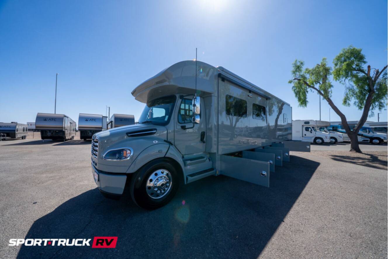 A photo of this 2026 Renegade Verona LE 40LTS