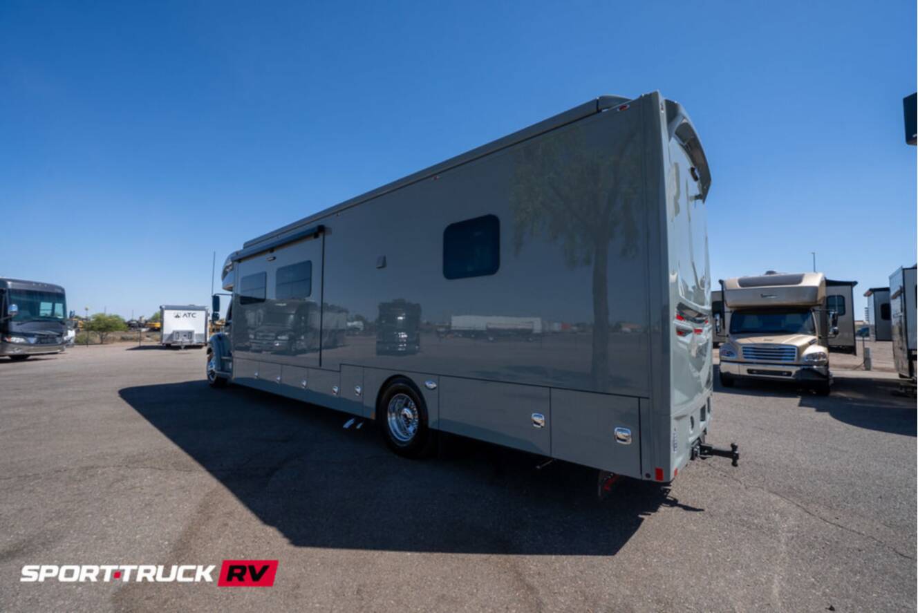 A photo of this 2026 Renegade Verona LE 40LTS