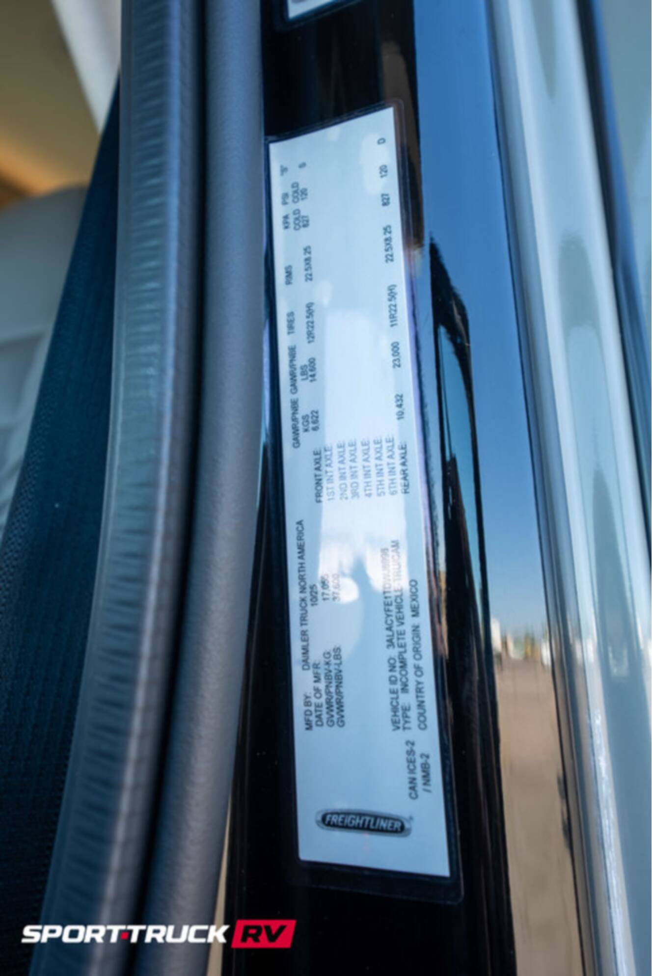 A photo of this 2026 Renegade Verona LE 40LTS
