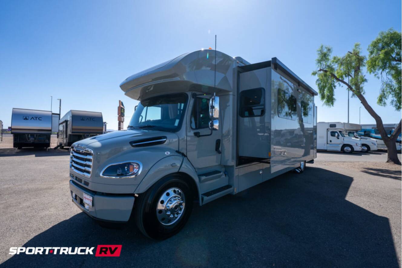 A photo of this 2026 Renegade Verona LE 40LTS