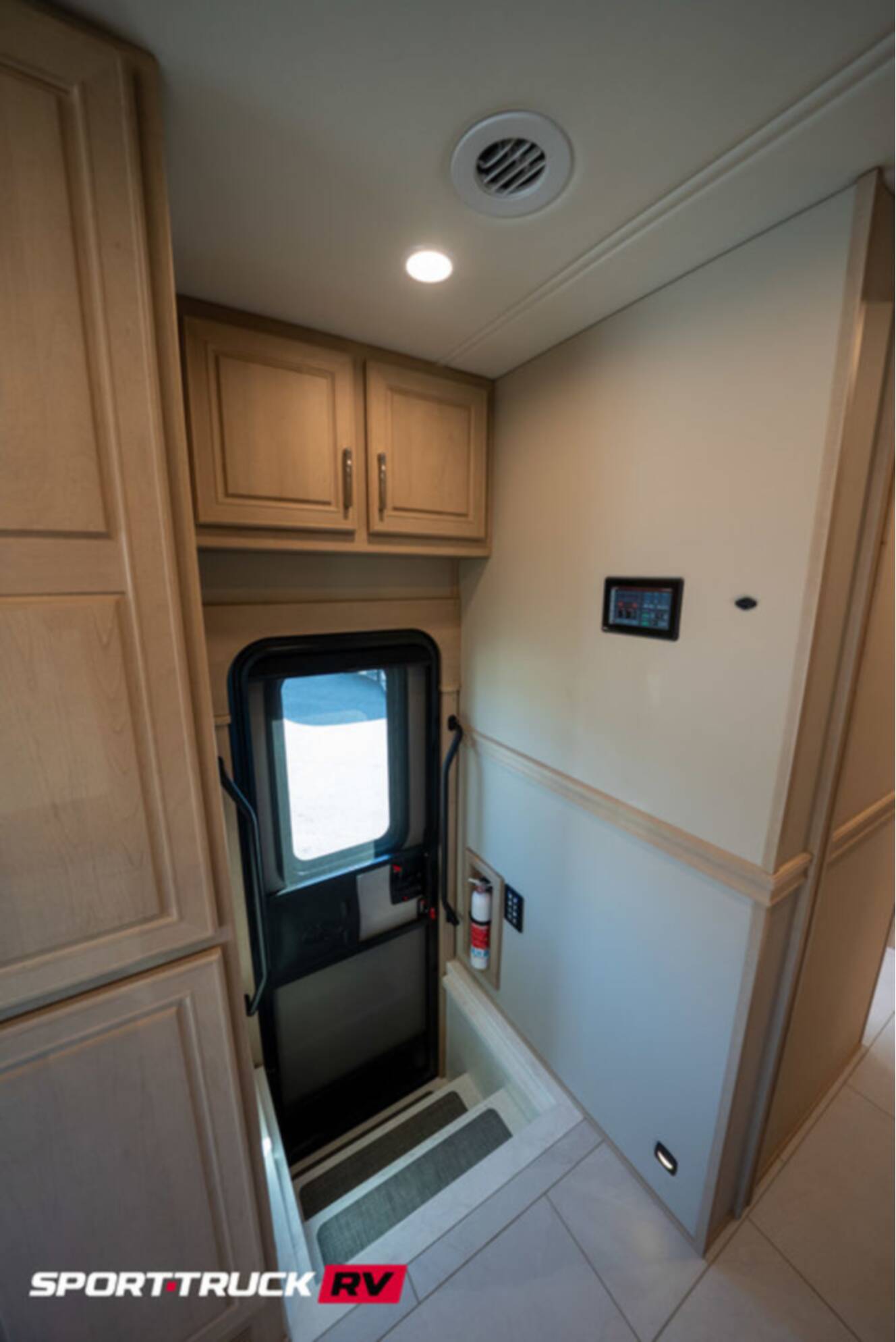 A photo of this 2026 Renegade Verona LE 40LTS