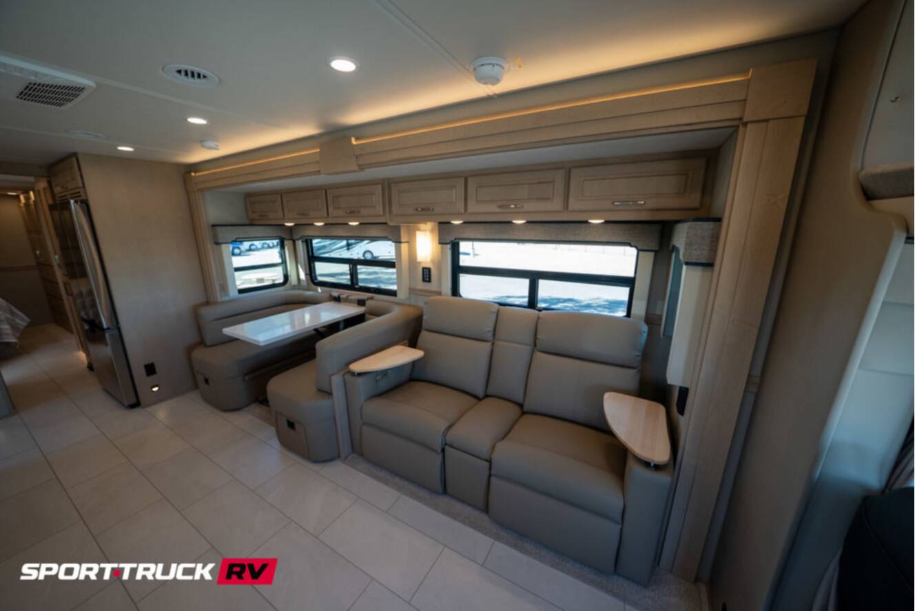 A photo of this 2026 Renegade Verona LE 40LTS