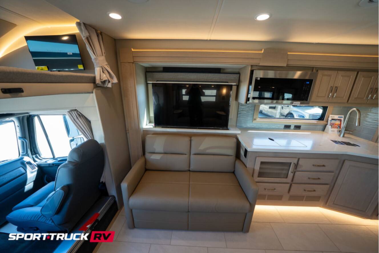 A photo of this 2026 Renegade Verona LE 40LTS