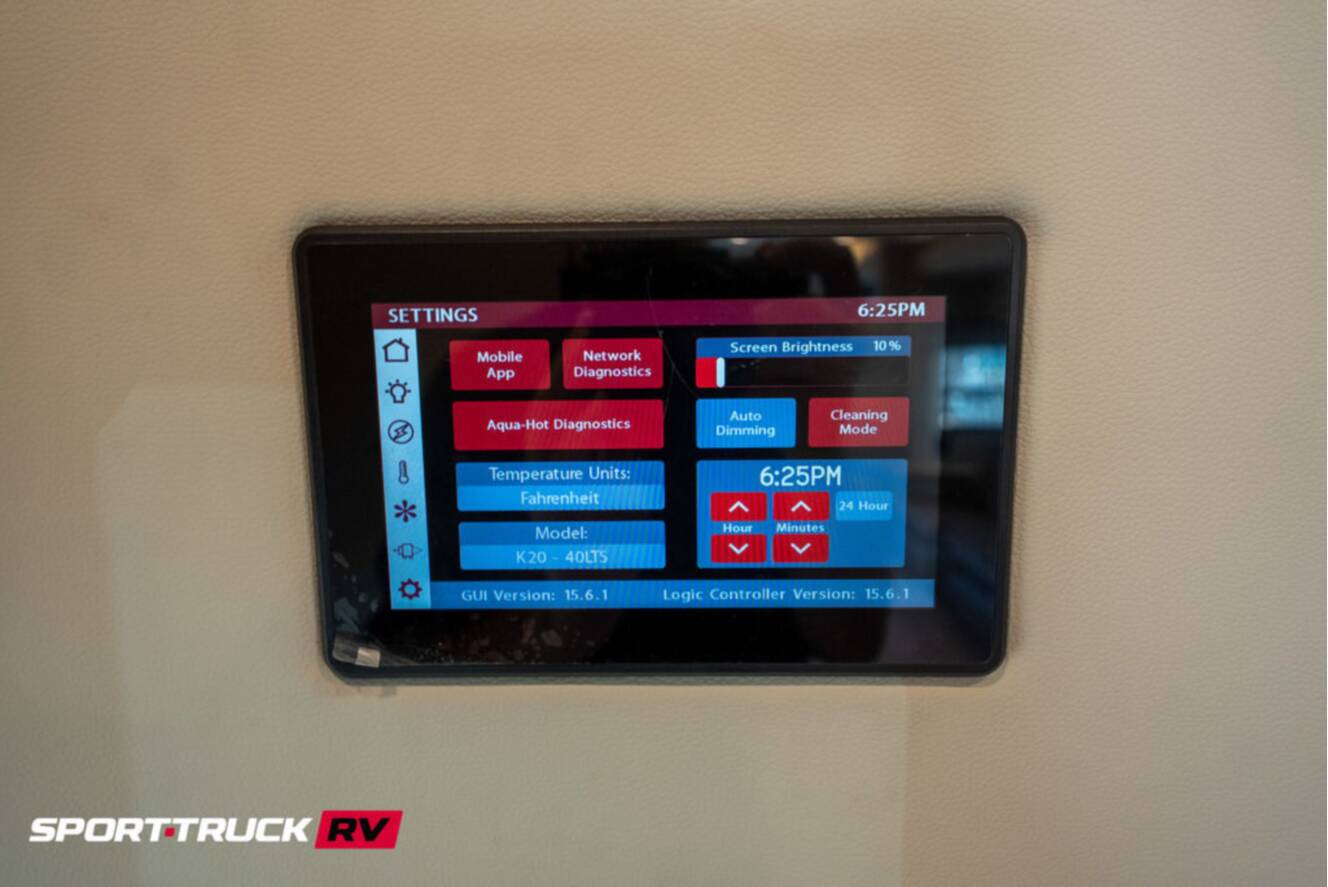 A photo of this 2026 Renegade Verona LE 40LTS