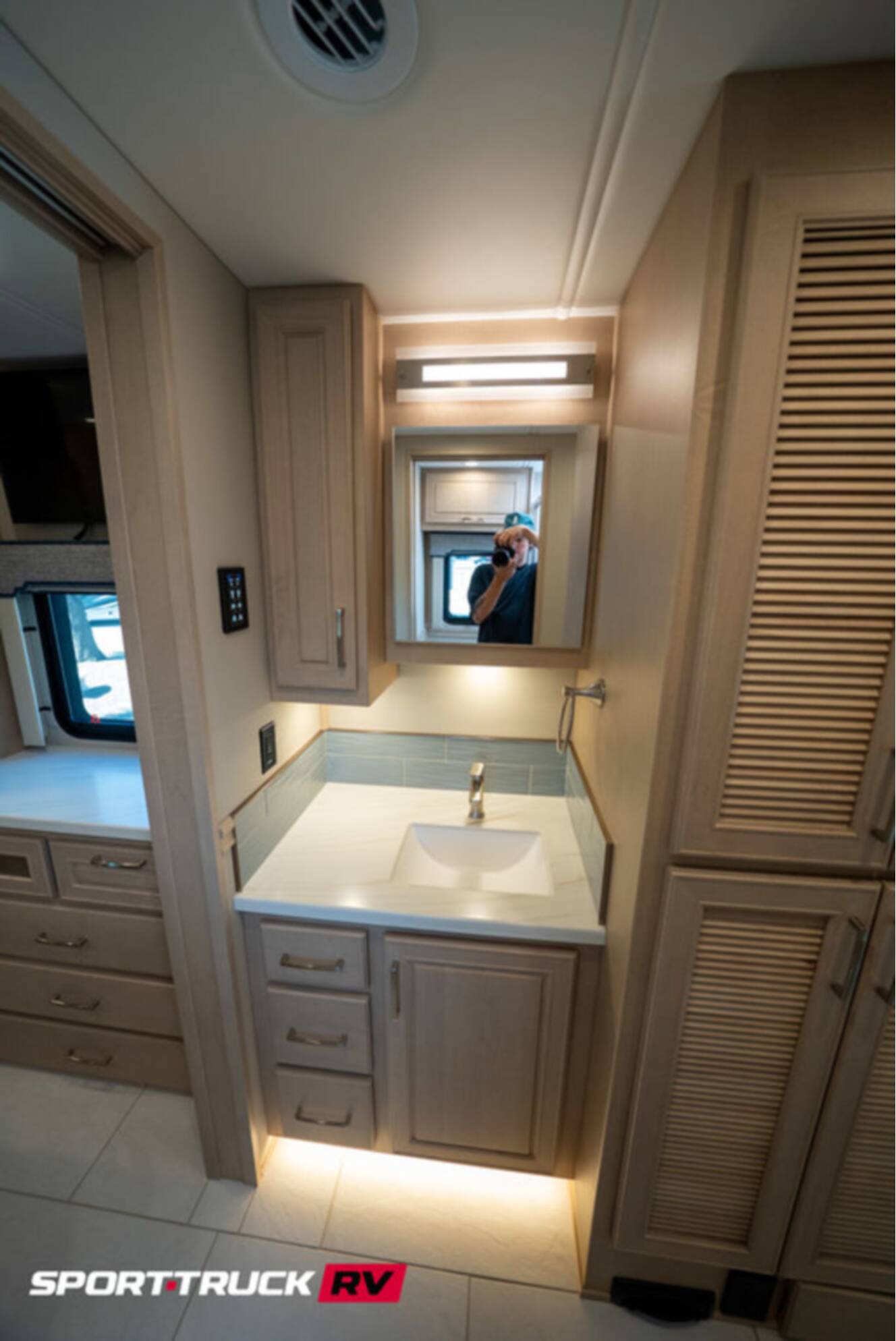 A photo of this 2026 Renegade Verona LE 40LTS