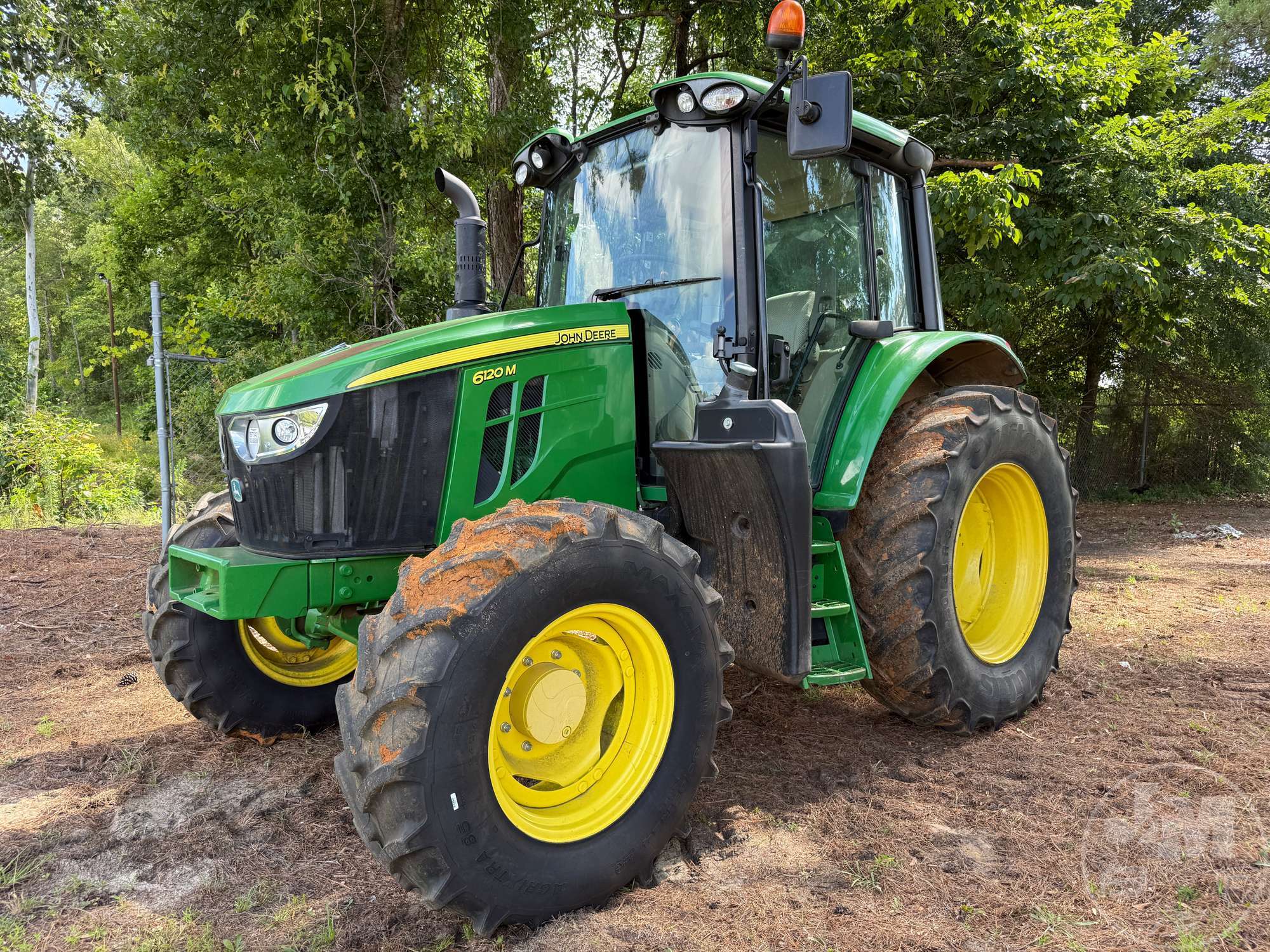 2020 JOHN DEERE 6120M in Online