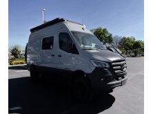 2027 Tiffin Motorhomes GH1 SE Review image