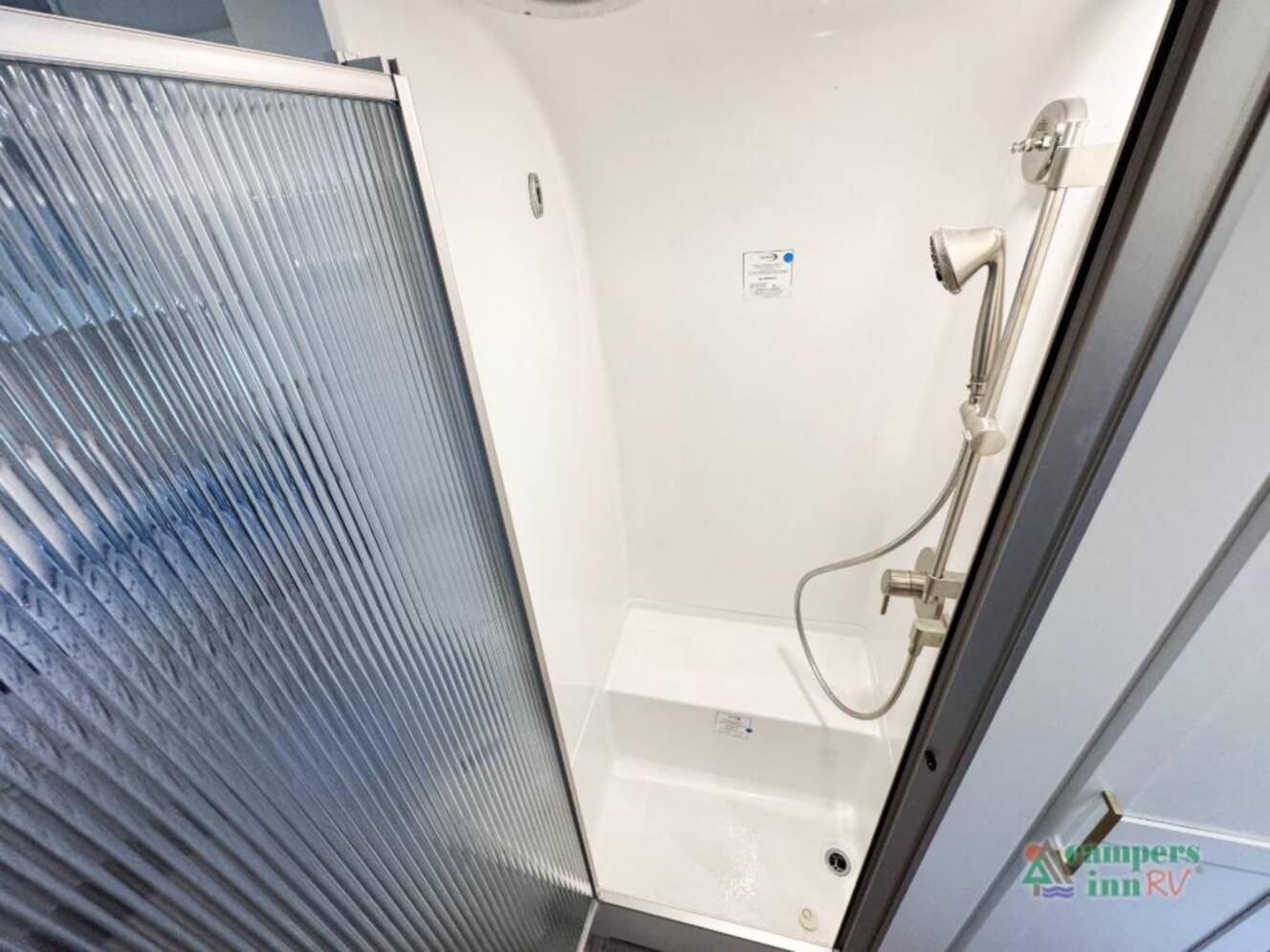 A photo of this 2026 Airstream Classic 28RBT