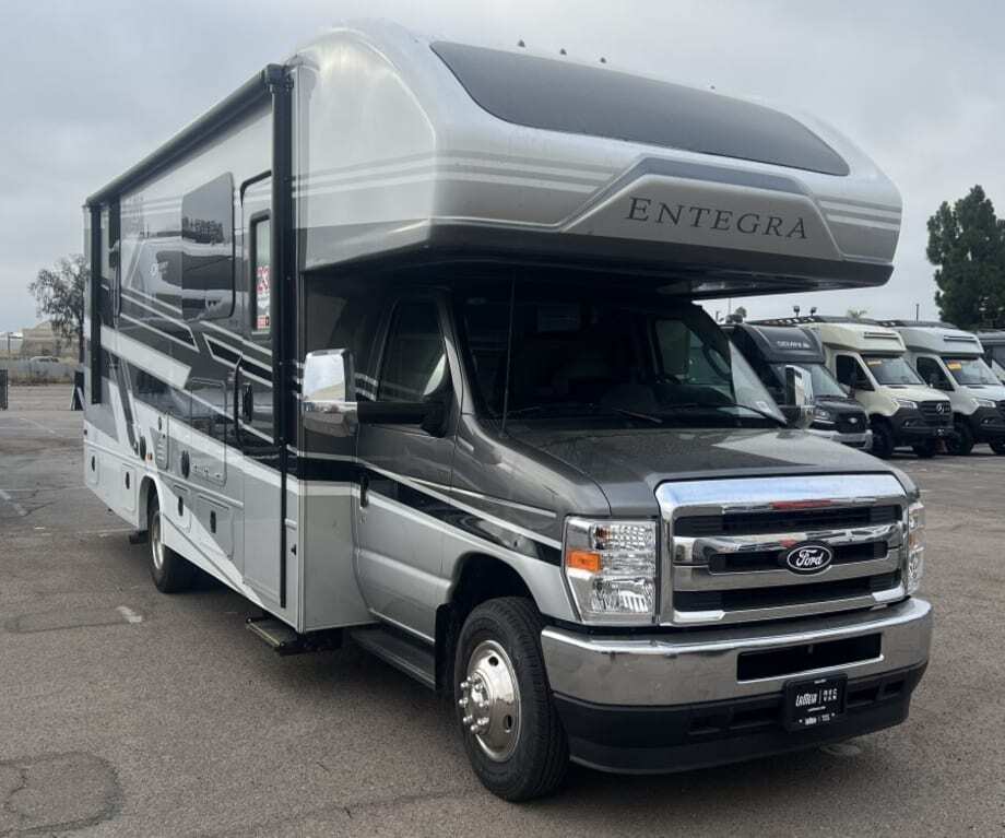 2027 Entegra ODYSSEY 27U-EST-FBP in san diego CA