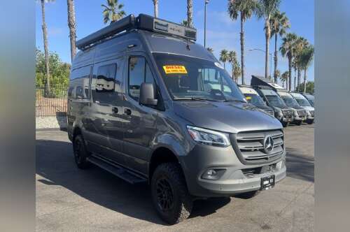 2027 Winnebago REVEL BMB44E-2.5-1 in san diego CA