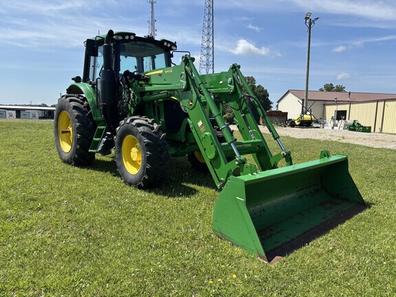 2022 John Deere 6110M in Mansfield, OH