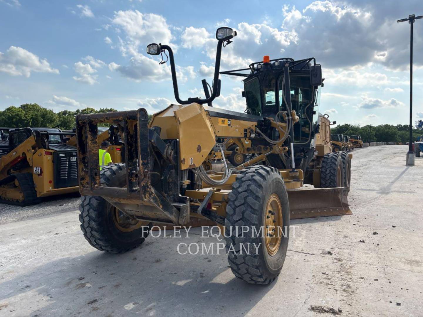 2019 CAT 120-14AWJ in Olathe, KS