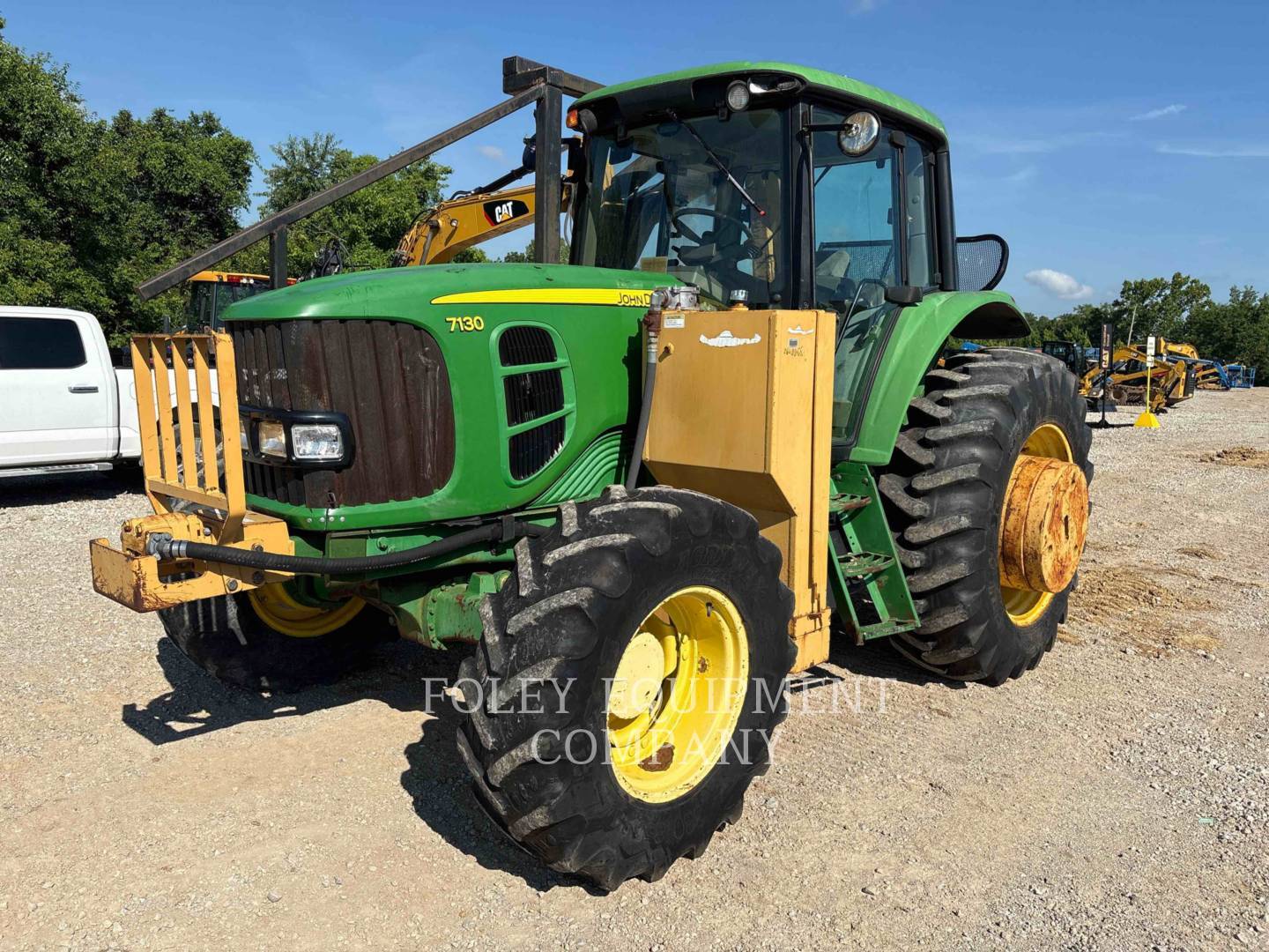 2009 JOHN DEERE 7130 in Wichita, KS