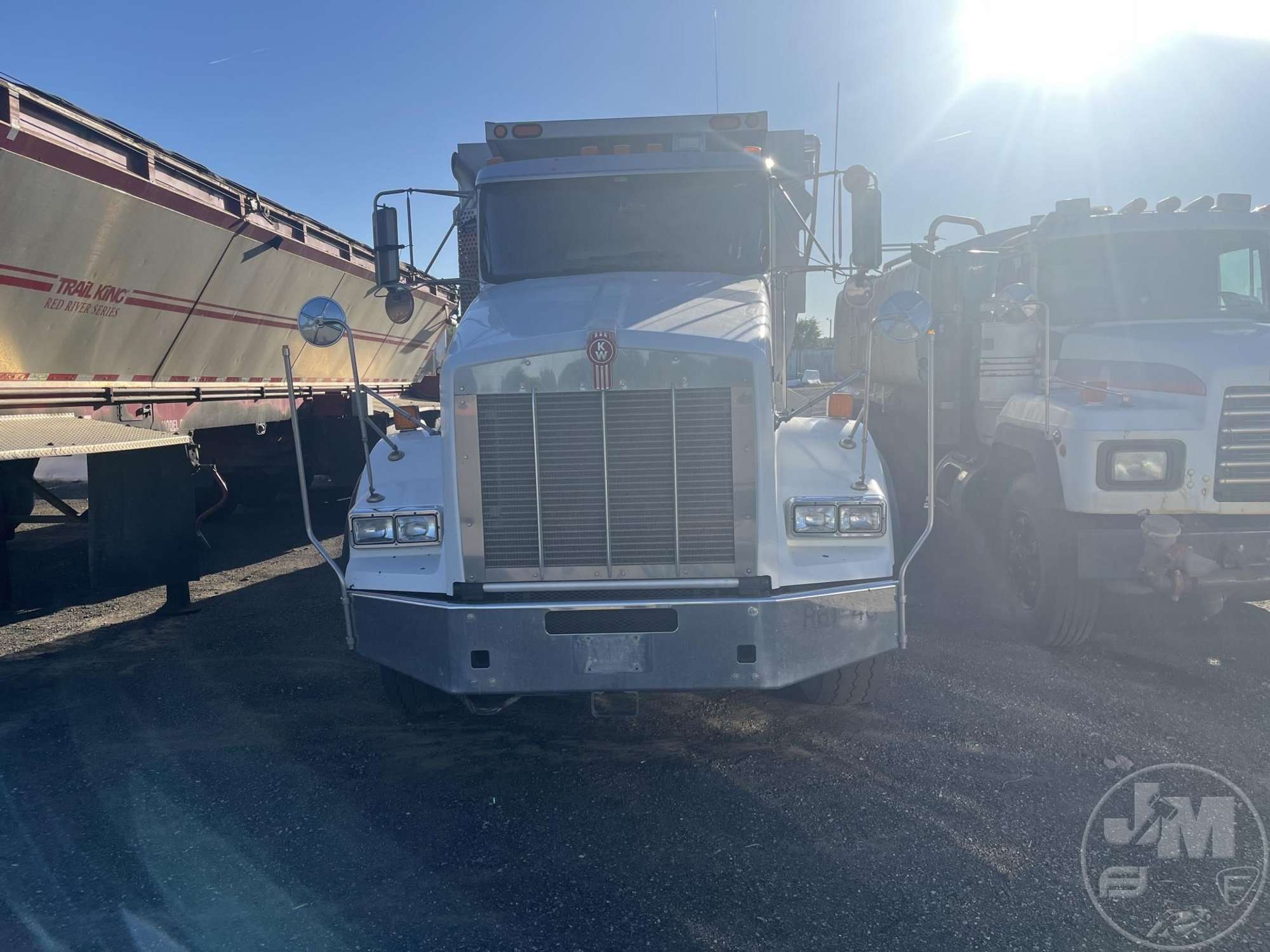 2012 KENWORTH T800 in Pelzer, SC