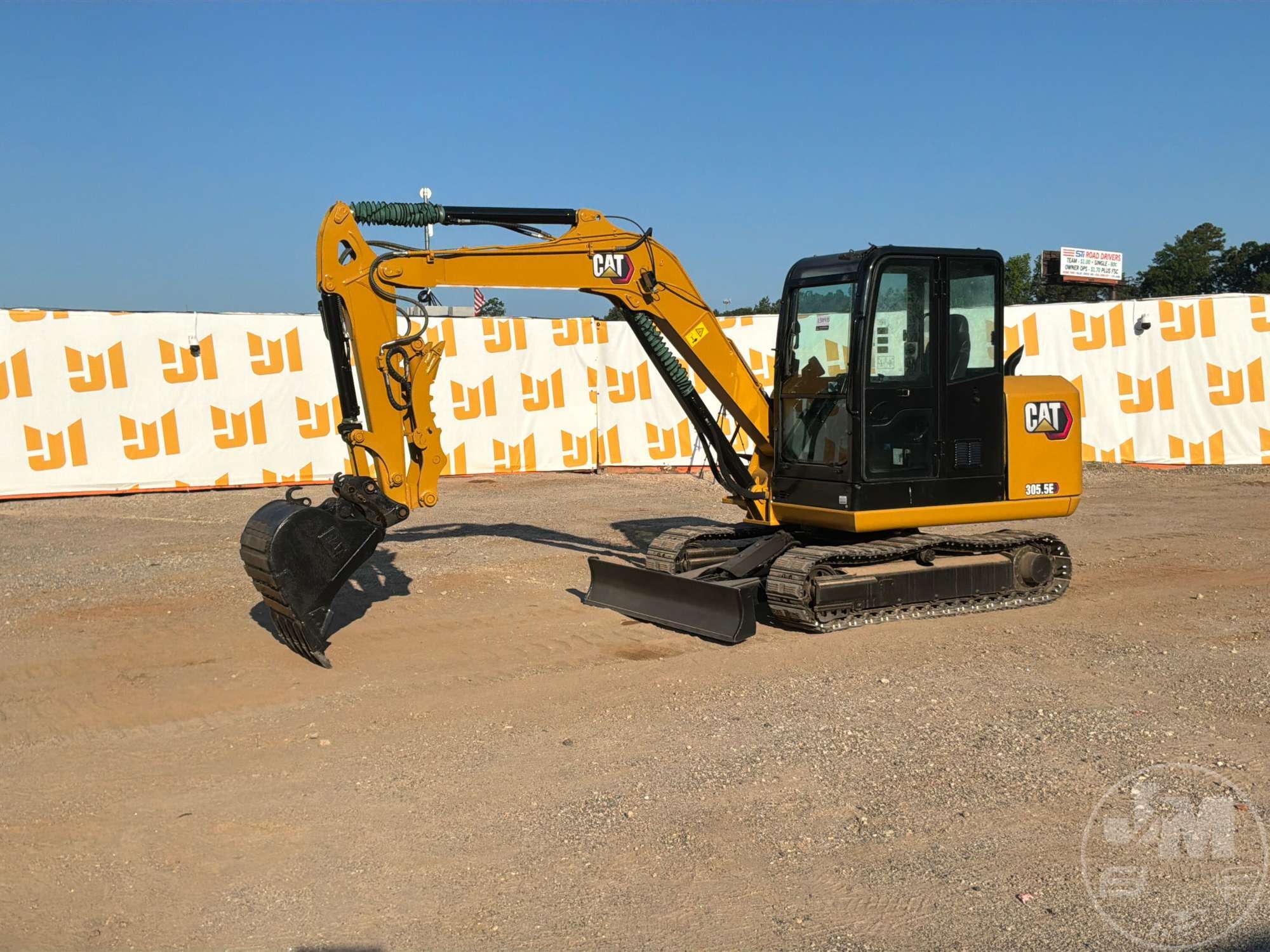 2019 CATERPILLAR 305.5E2 in Pelzer, SC