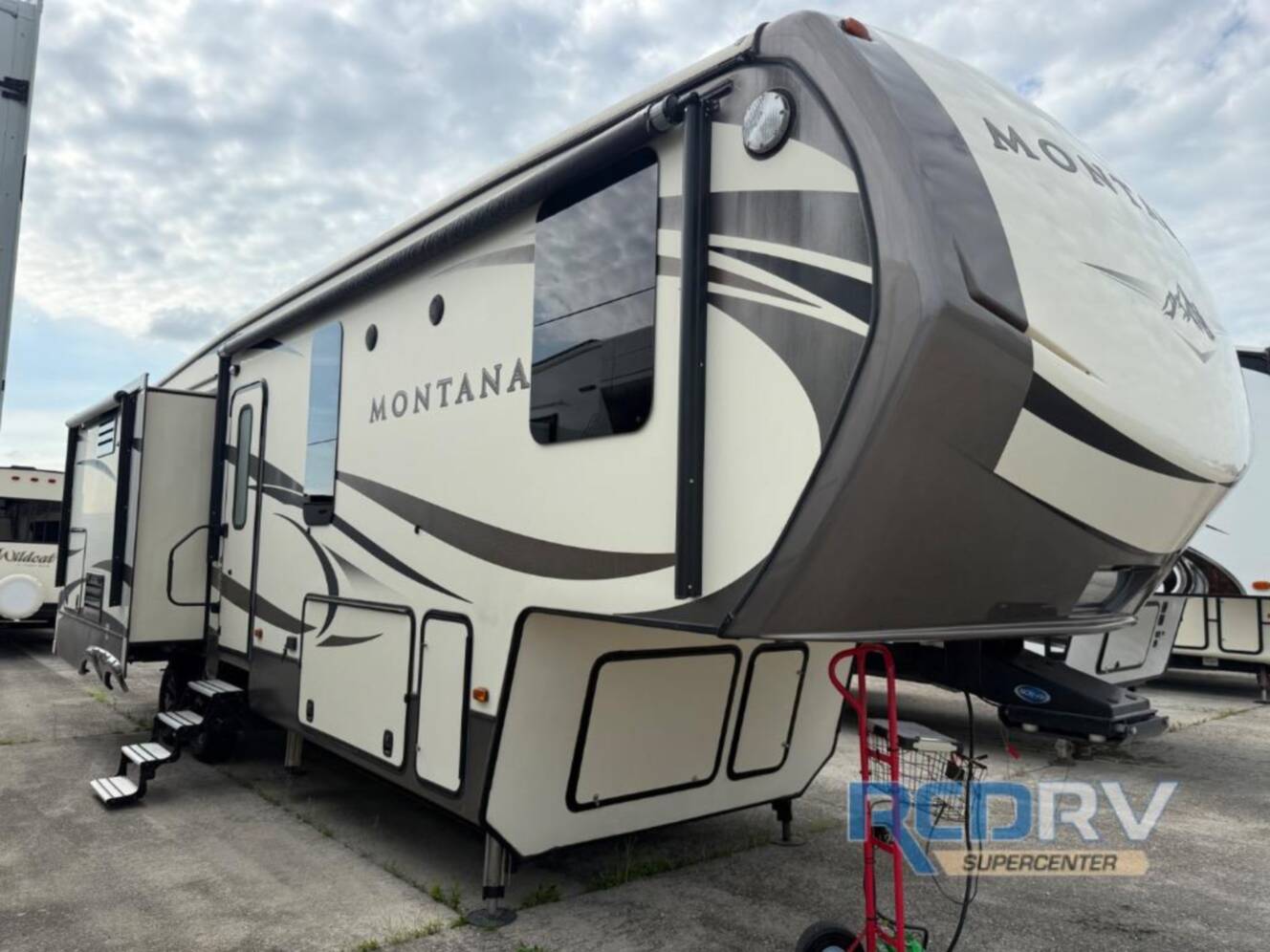 A photo of this 2016 Keystone Rv Montana 3160 RL