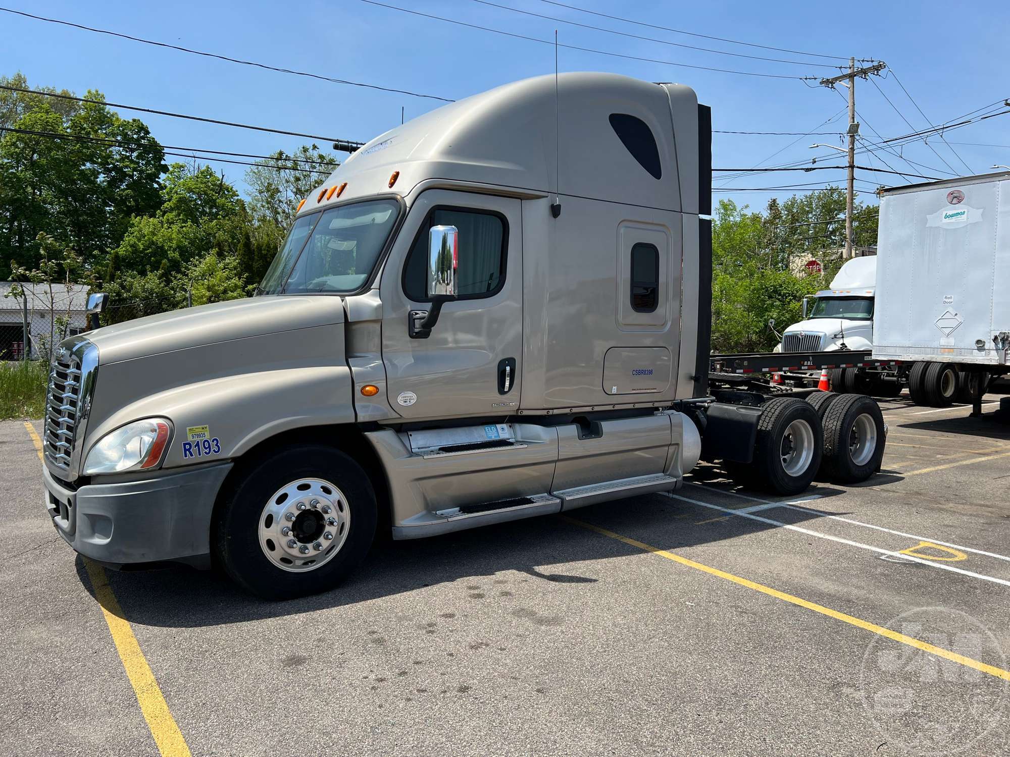 2012 FREIGHTLINER CASCADIA in Atkinson, NH