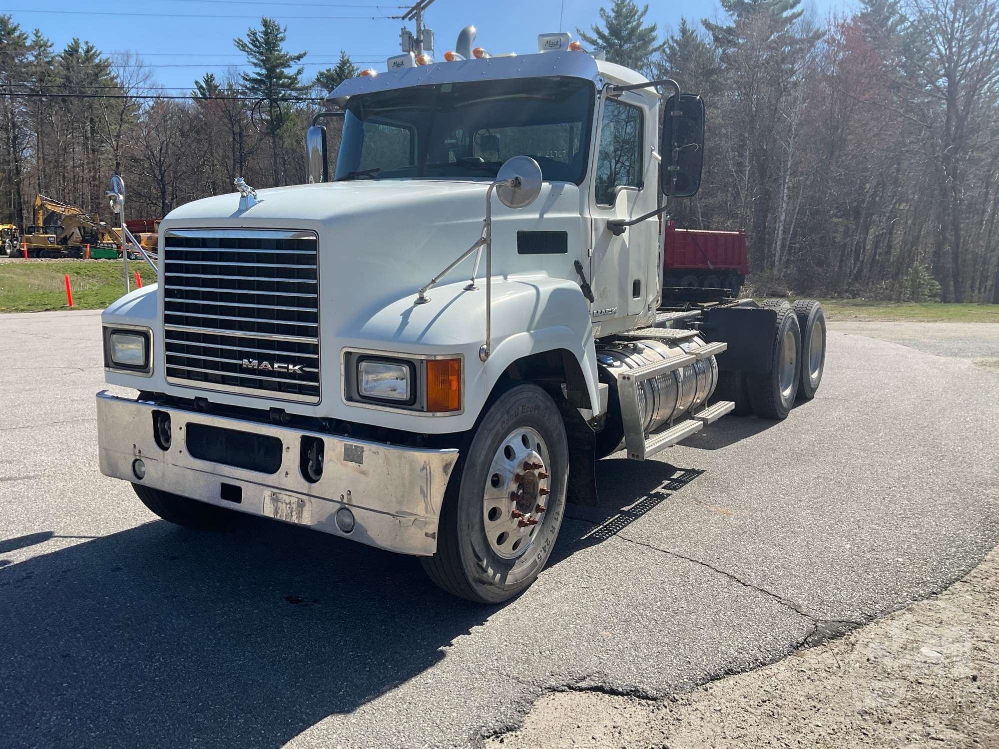2016 MACK CHU613 PINNACLE in Atkinson, NH