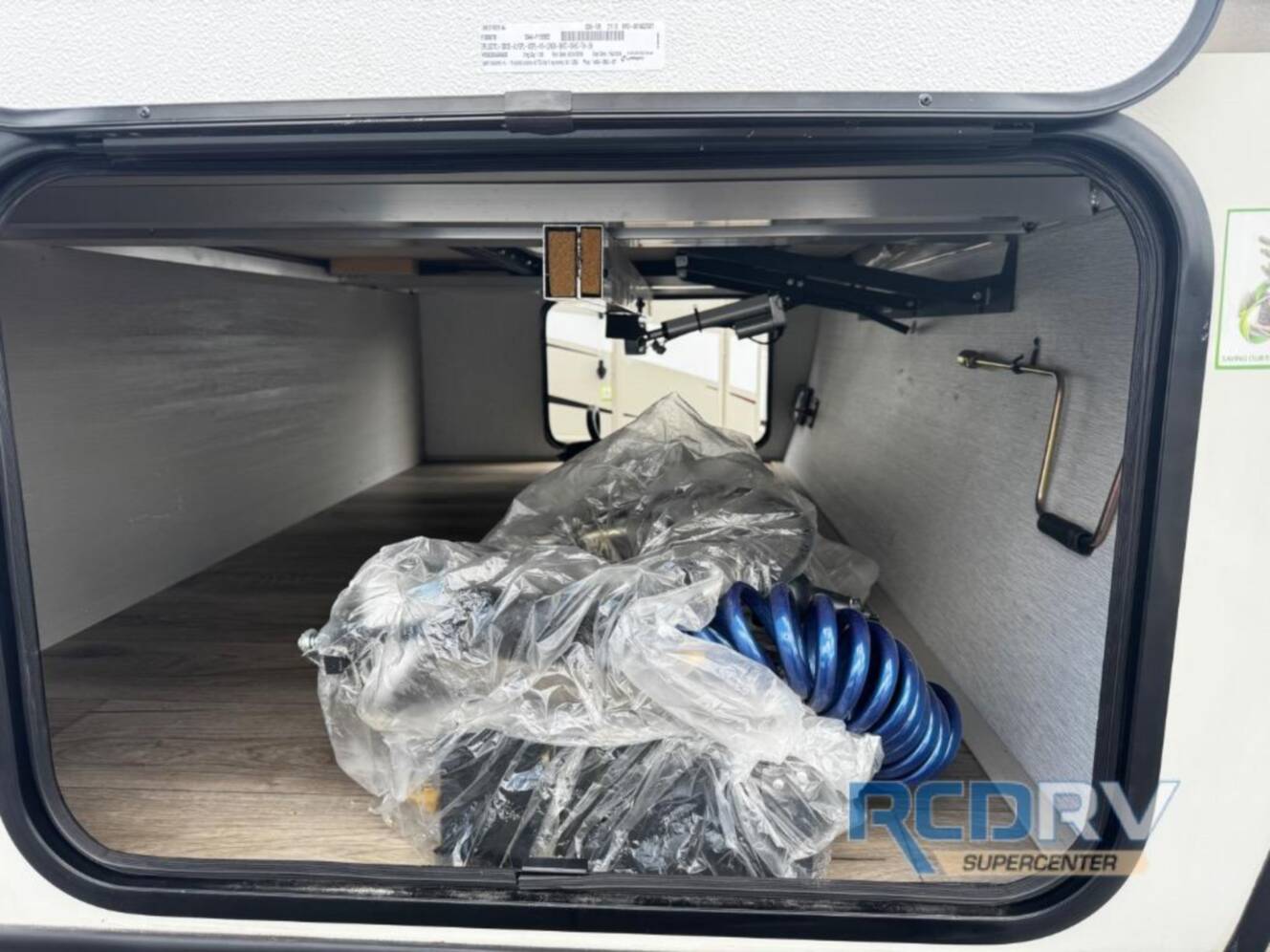 A photo of this 2024 Forest River Rv Salem Hemisphere Hyper-Lyte 27RKHL