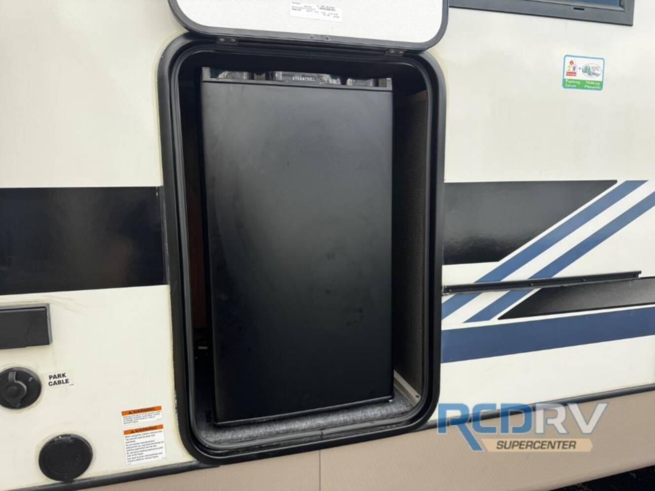 A photo of this 2024 Forest River Rv Salem Hemisphere Hyper-Lyte 27RKHL