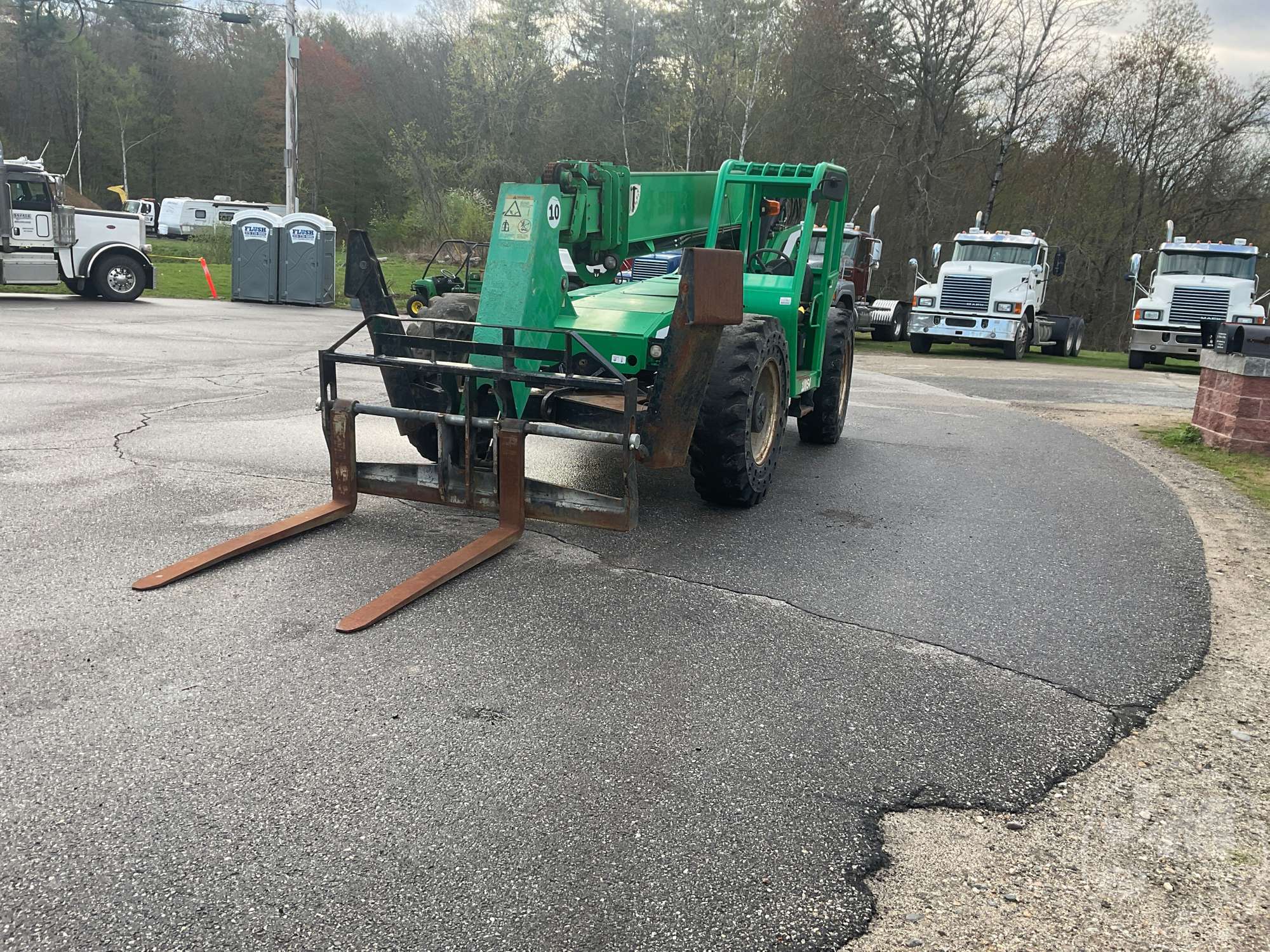 2013 SKYTRAK 10054 in Atkinson, NH
