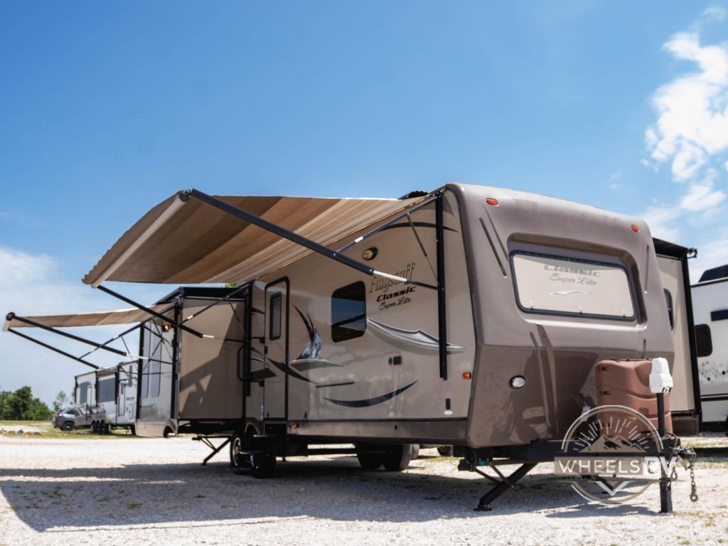 2014 Forest River Rv Flagstaff Classic Super Lite 832IKBS in springdale AR