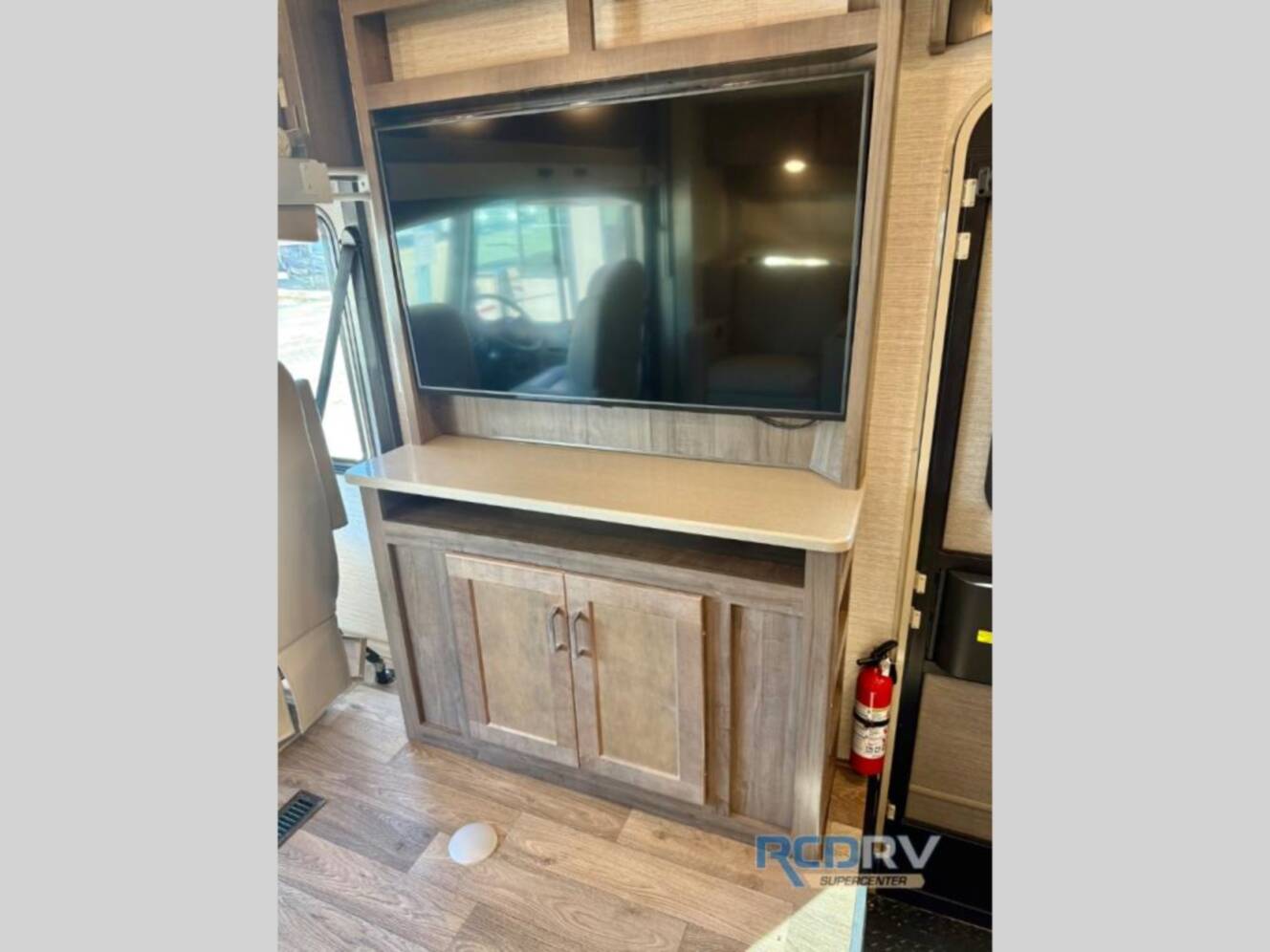 A photo of this 2022 Winnebago Vista 35U
