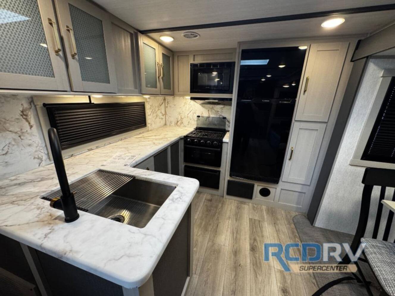 A photo of this 2024 Forest River Rv Salem Hemisphere Hyper-Lyte 27RKHL