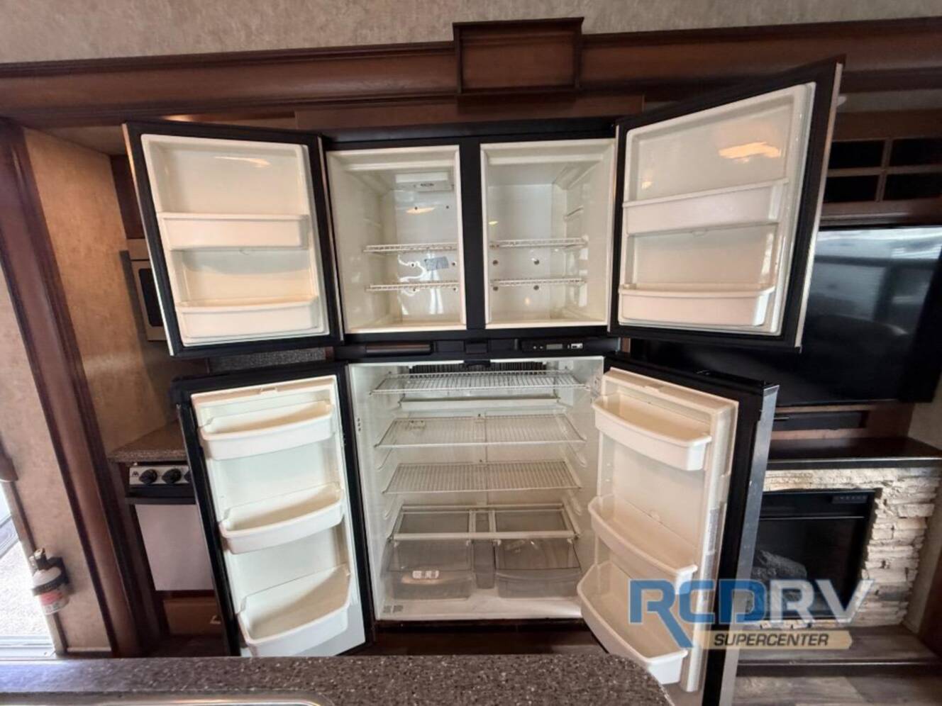 A photo of this 2016 Keystone Rv Montana 3160 RL