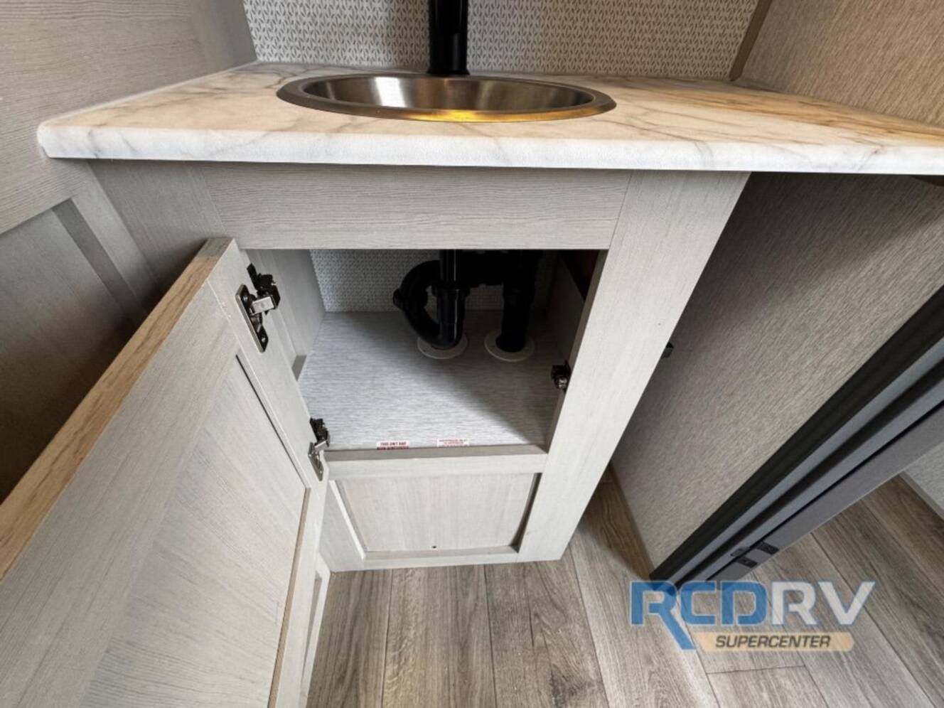 A photo of this 2024 Forest River Rv Salem Hemisphere Hyper-Lyte 27RKHL