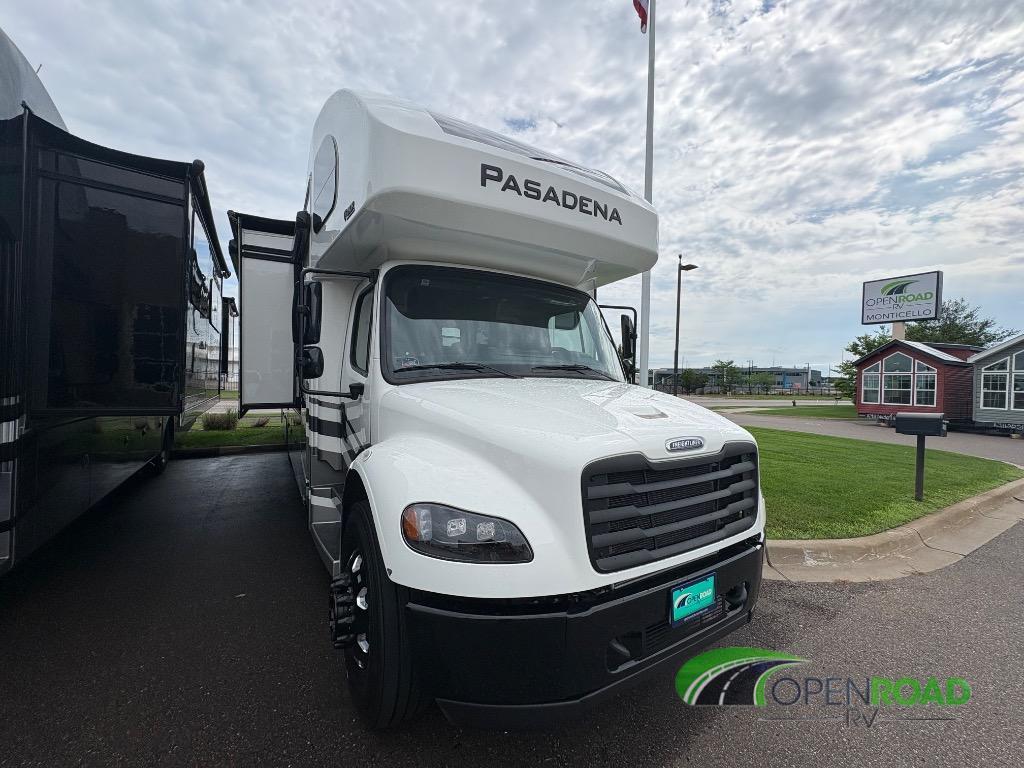 2027 Thor Motor Coach Pasadena 38XL in monticello MN