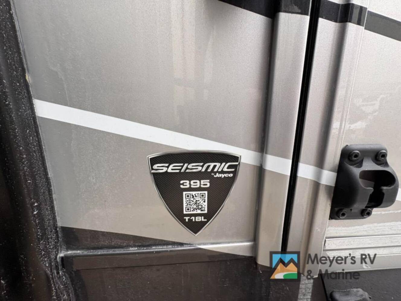A photo of this 2026 Jayco Seismic 395